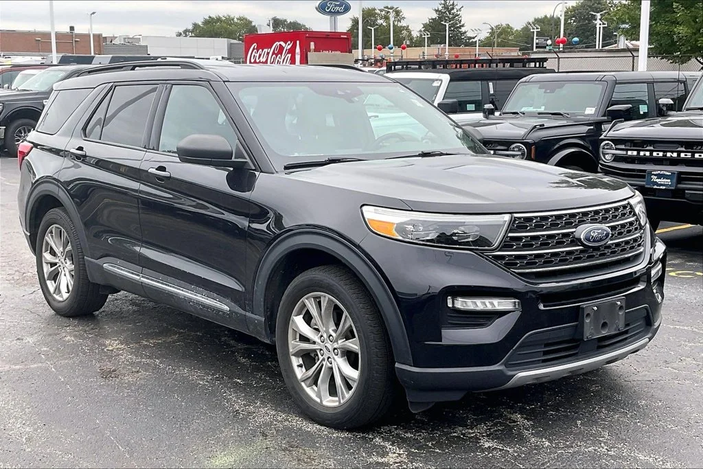 Certified Used 2020 Black Metallic Ford XLT image 35