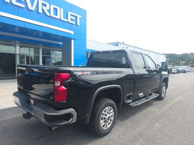 Used 2025 Black Chevrolet LT image 6