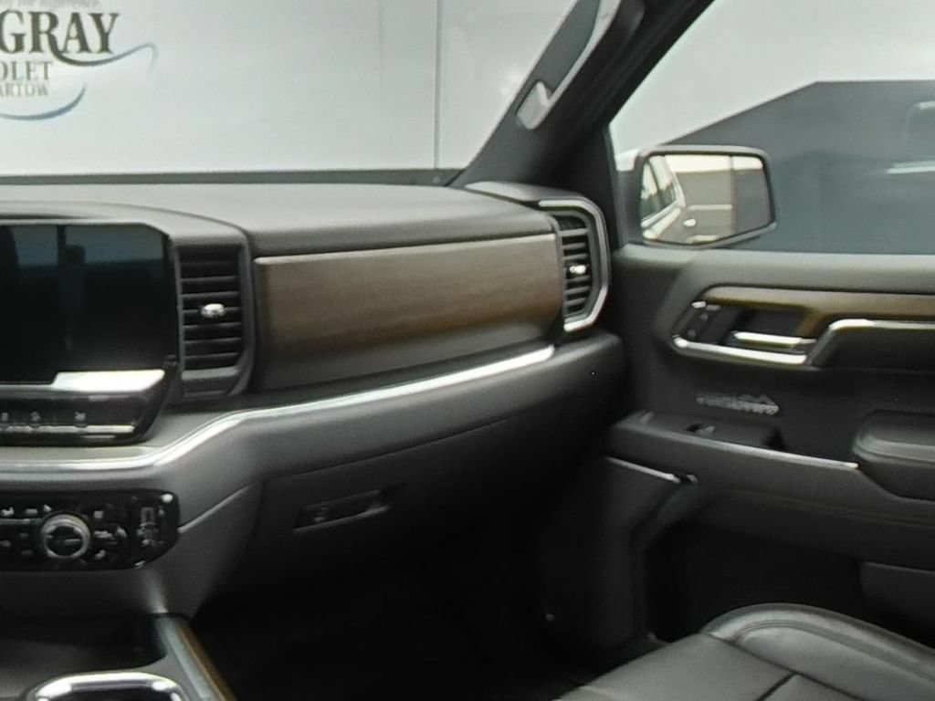 Certified Used 2024 Sterling Gray Metallic Chevrolet High Country image 18