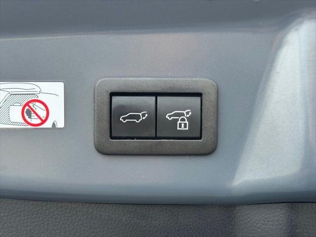 Certified Used 2024 GUARDIAN GRAY Toyota  image 17