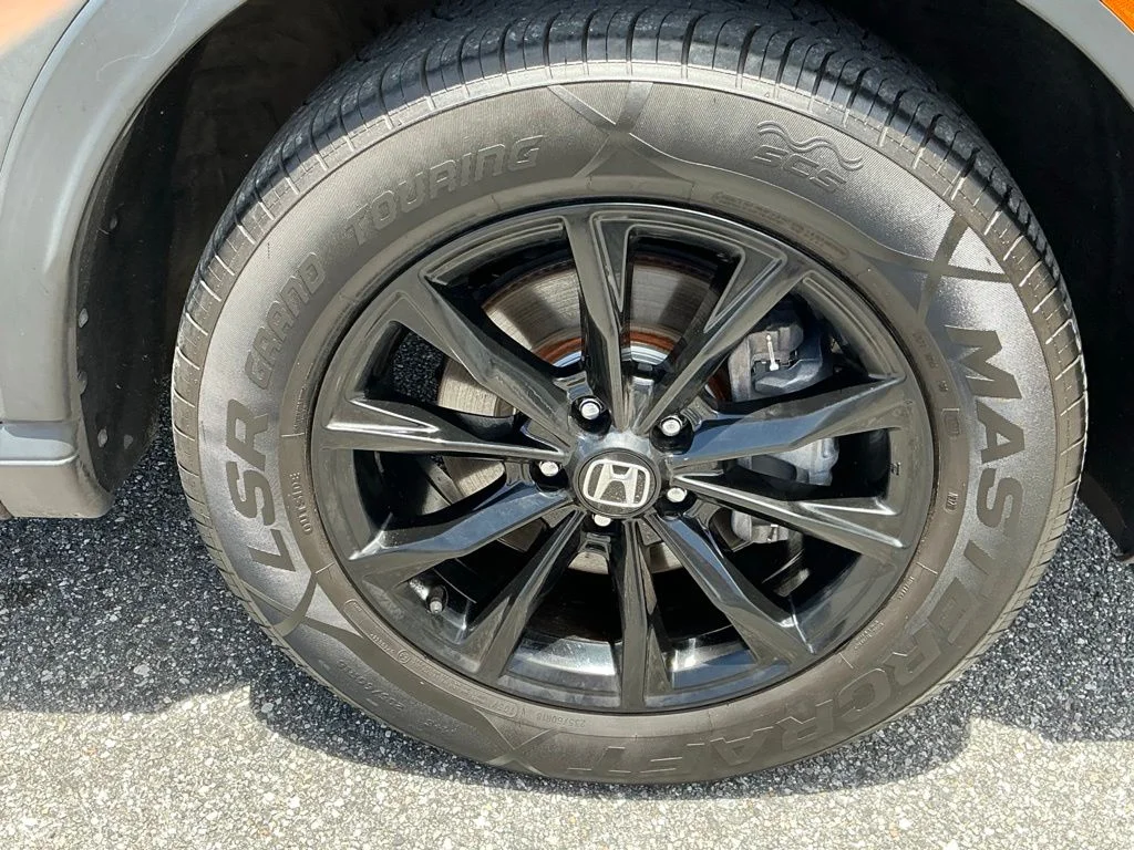 Used 2025 Gray Honda Sport image 18