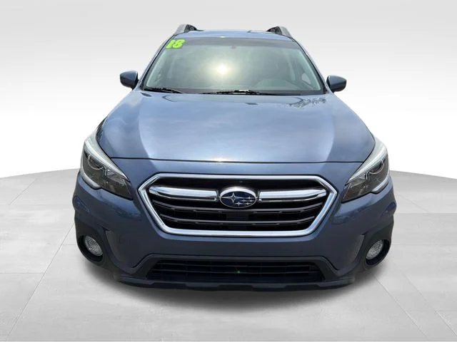 Used 2018 Blue Subaru 2.5i Premium image 2