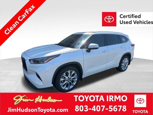 Certified Used 2021 BLIZZARD PEARL Toyota  image 1