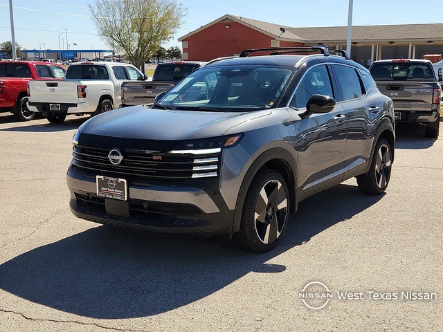 2026 Nissan Kicks SR Front-Wheel Drive