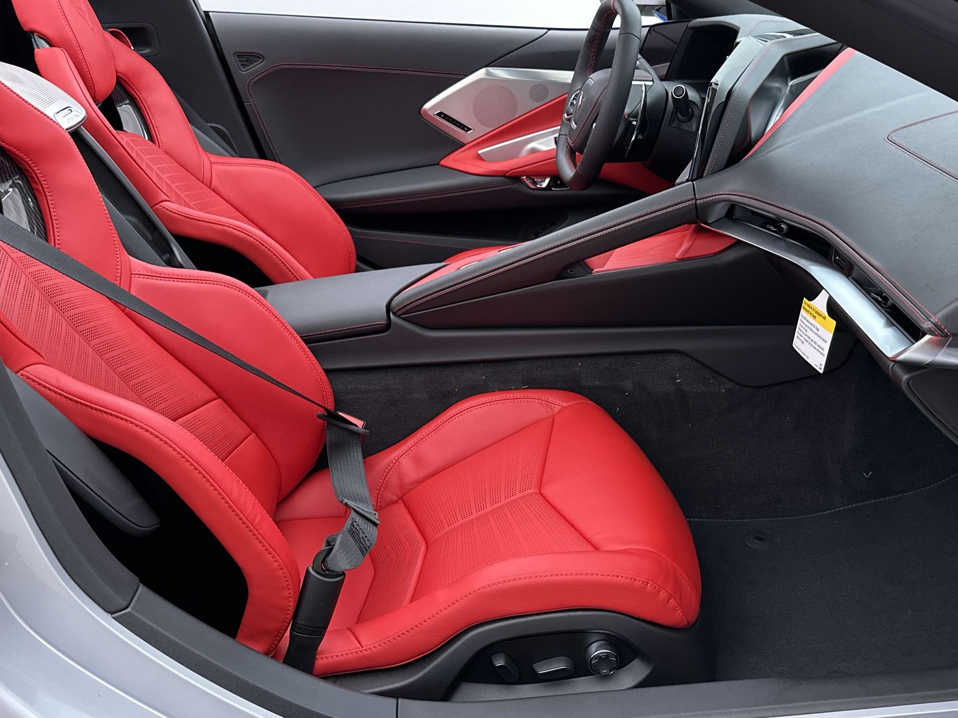 2027 Chevrolet Corvette 2LT - Photo 34