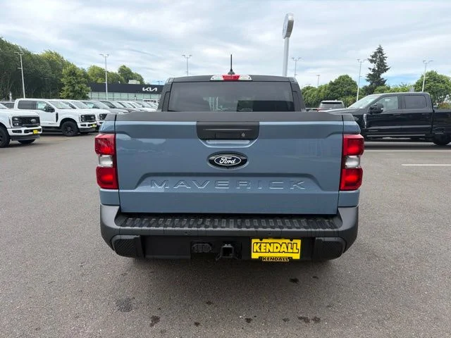 New 2026 Azure Gray Metallic Ford XLT image 6