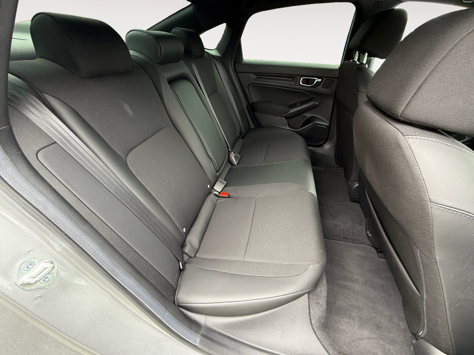 Used 2025 Solar Silver Metallic Honda Sport image 18