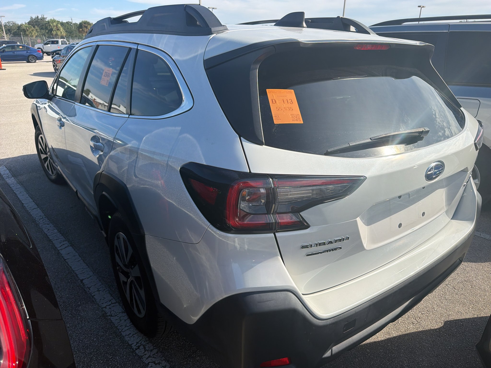 Used 2023 Crystal White Pearl Subaru Premium image 5