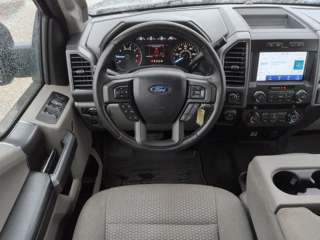 Used 2019 Blue Ford XLT image 16