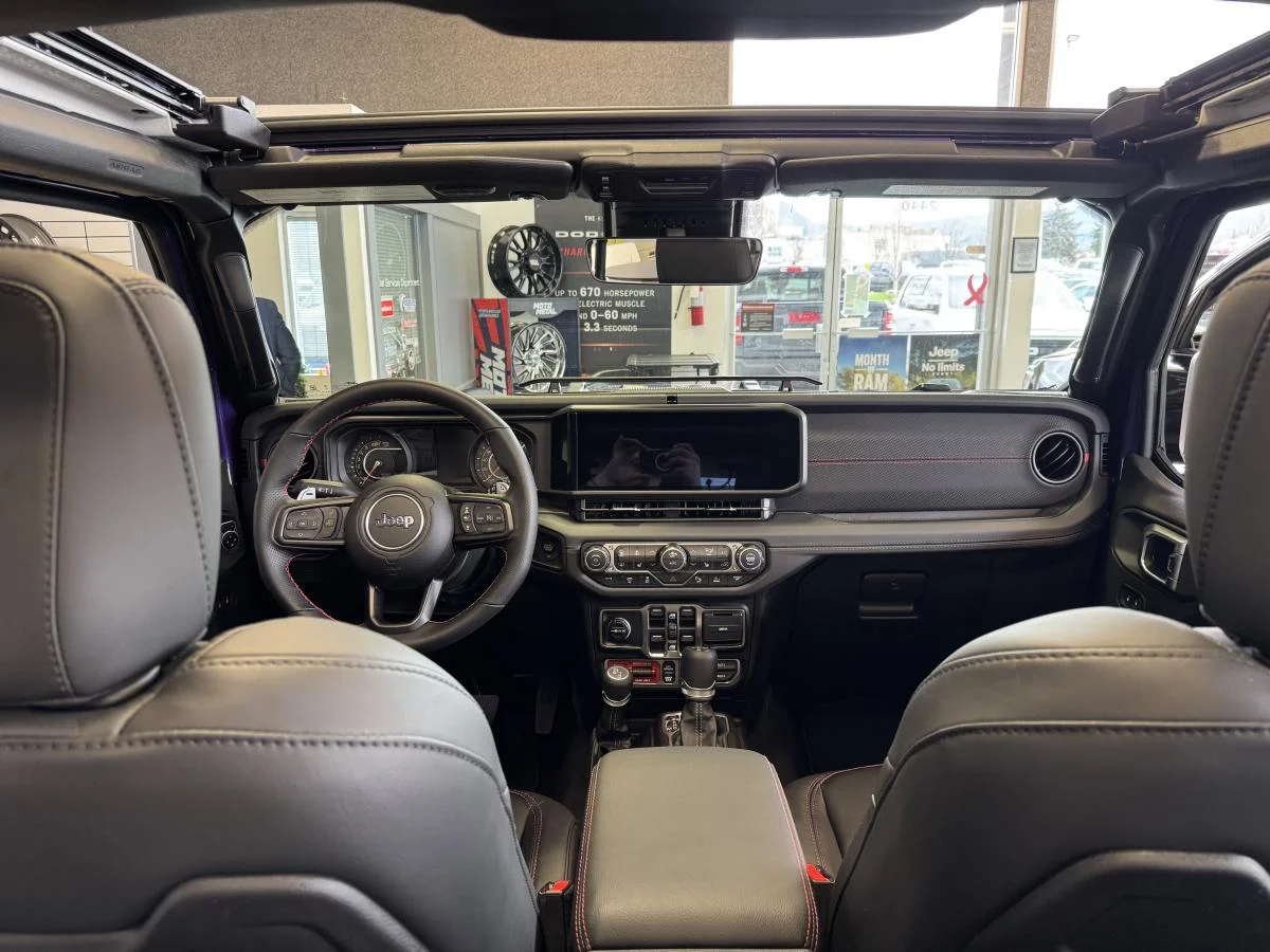 New 2026 reign (pht) Jeep Moab 392 4 Door 4x4 image 10