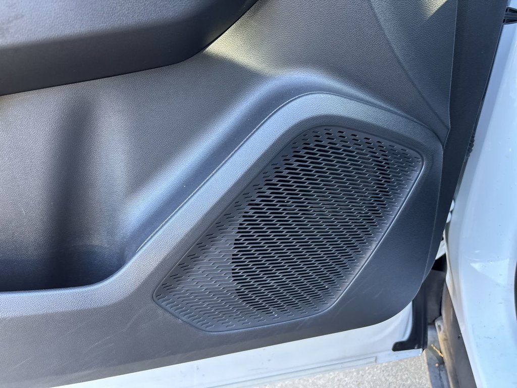2024 Chevrolet Equinox EV RS - Photo 27