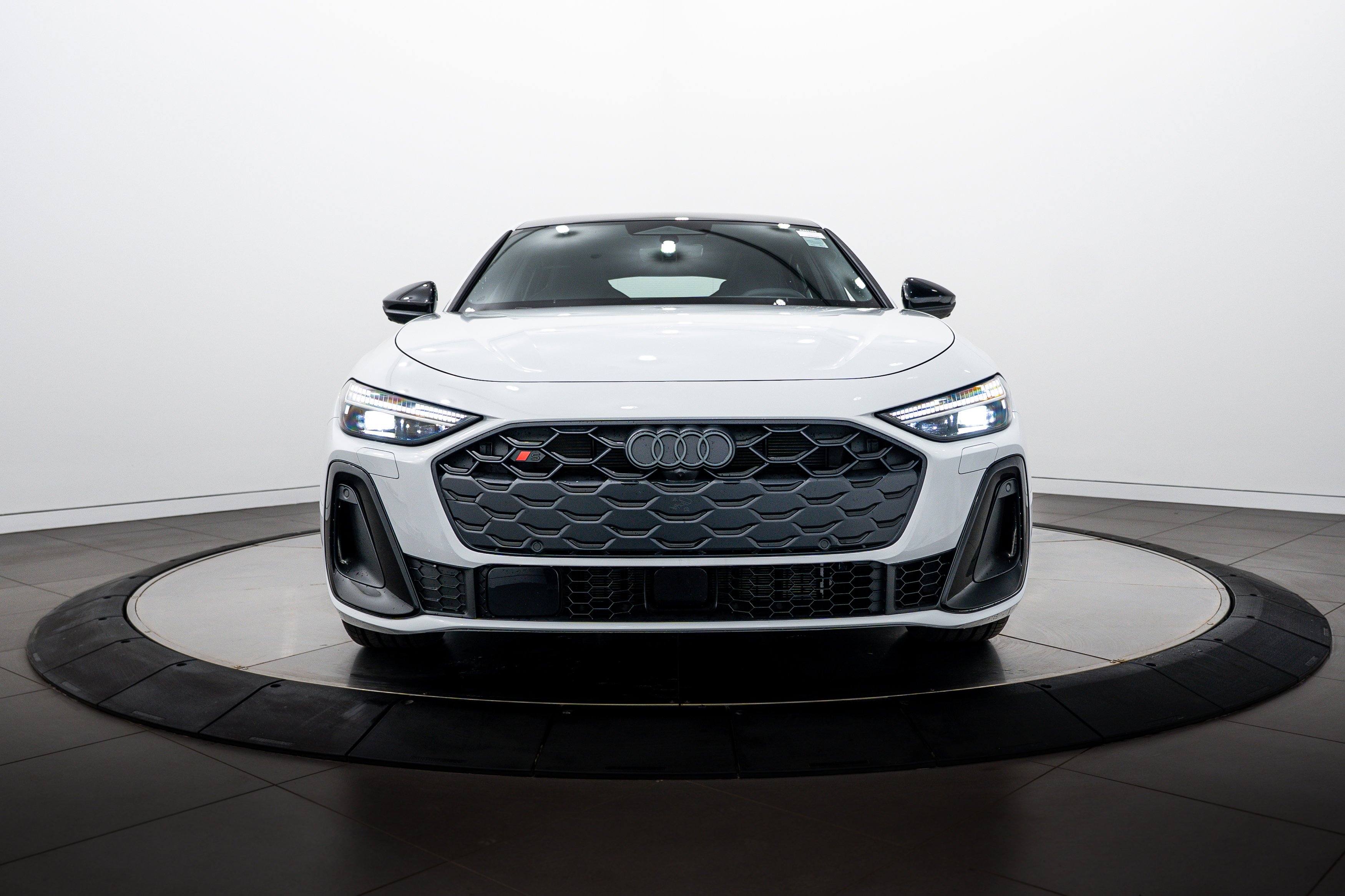New 2026  Audi Premium Plus image 24