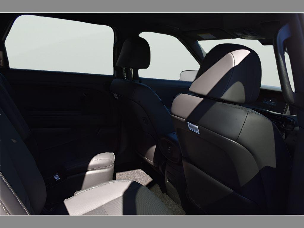 New 2026 Creamy White Pearl Hyundai XRT Pro image 12