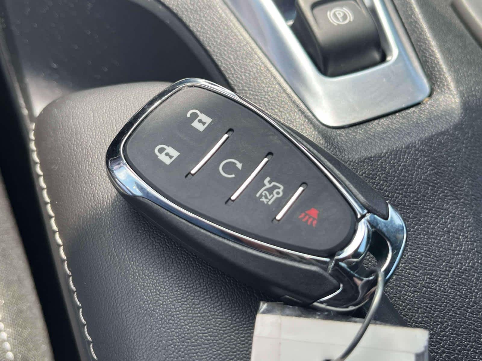 Used 2023 Black Chevrolet 1LT image 4