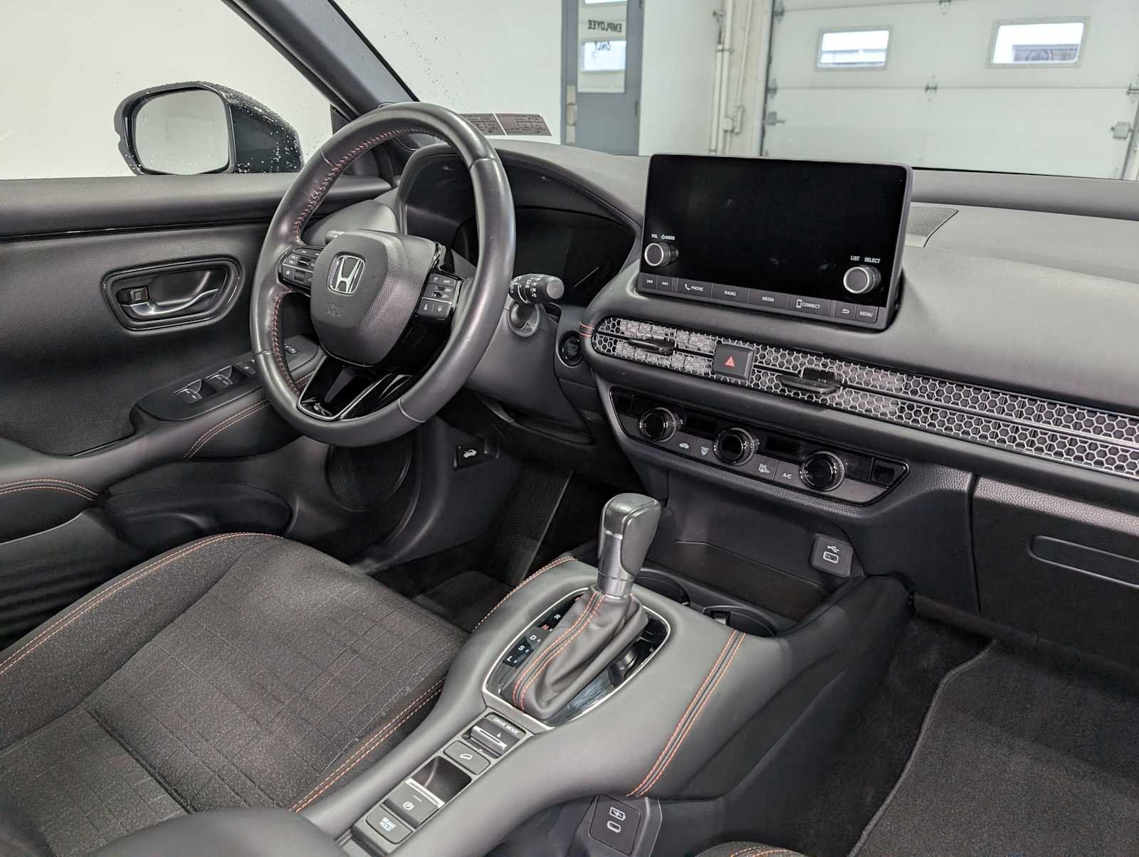 2024 Honda HR-V Sport - Photo 38