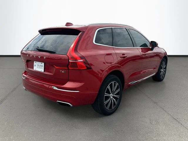 Used 2021  Volvo T6 Inscription image 7