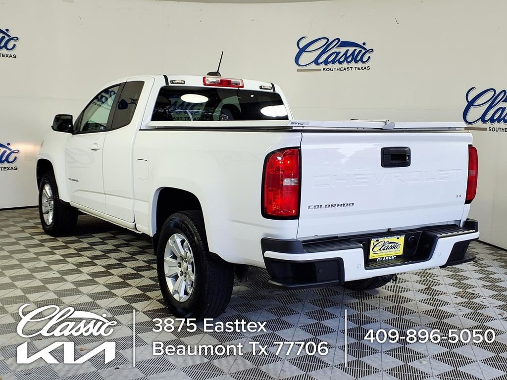 Used 2021 White Chevrolet LT image 2