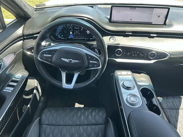 Used 2023 White Genesis 3.5T Sport image 19