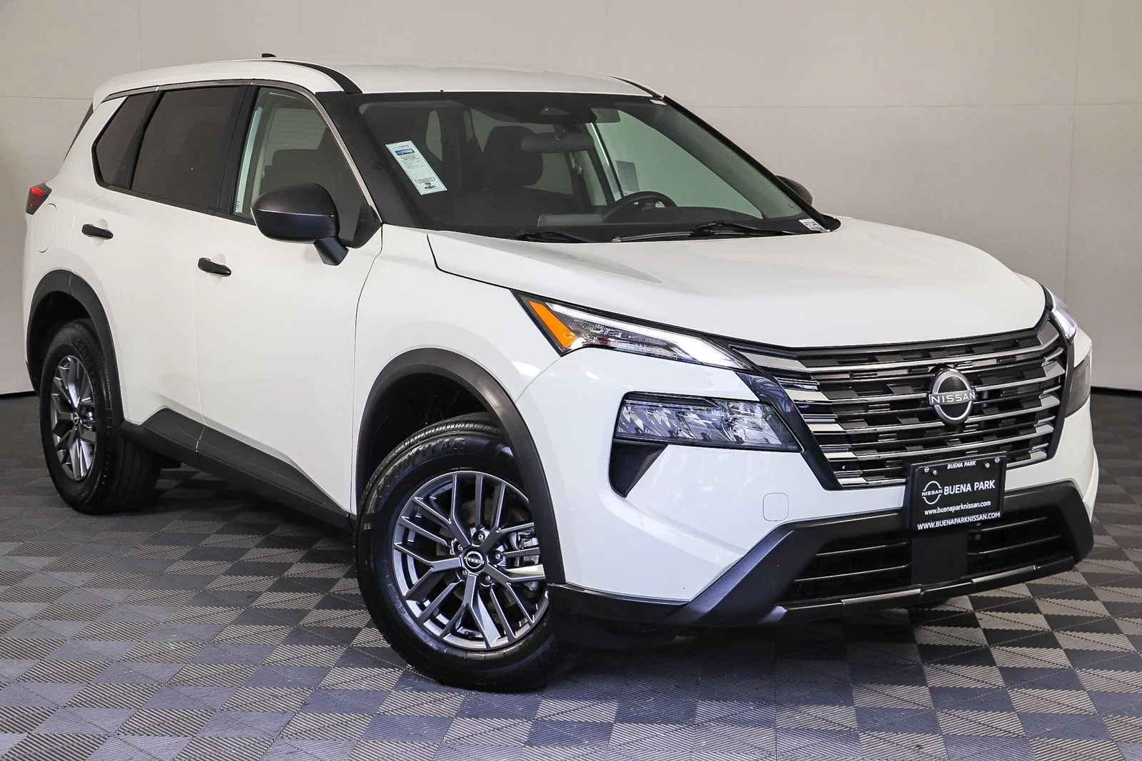 Used 2024 White Nissan S image 1