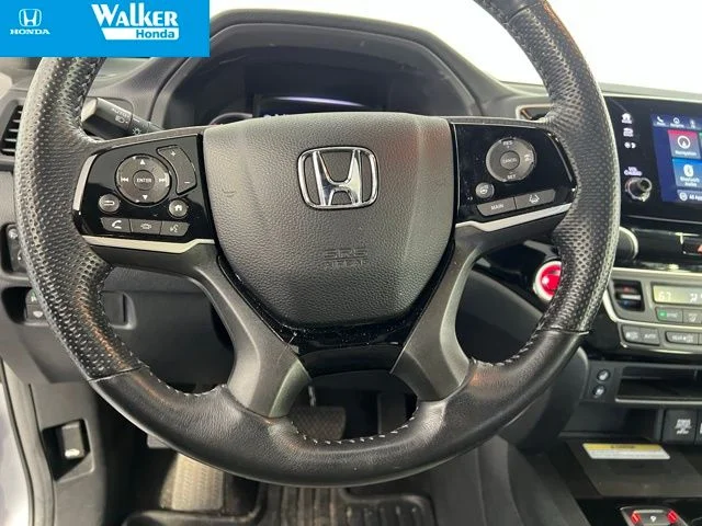 Used 2023 Silver Honda Elite image 20