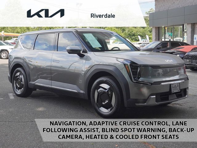 2024 Kia EV9 Light Long Range