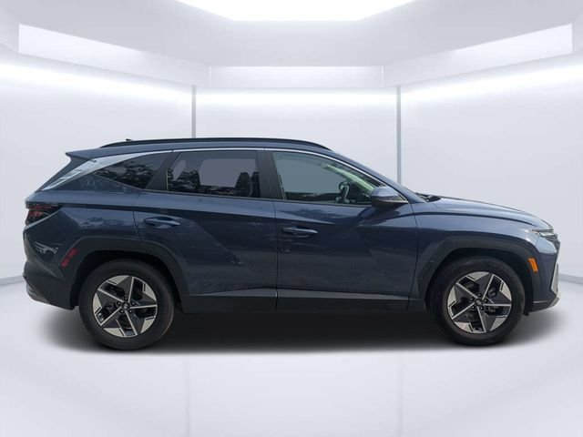 Used 2025 Blue Hyundai SEL image 2
