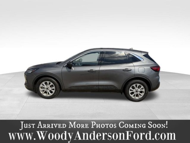Used 2023 Carbonized Gray Metallic Ford Active image 3