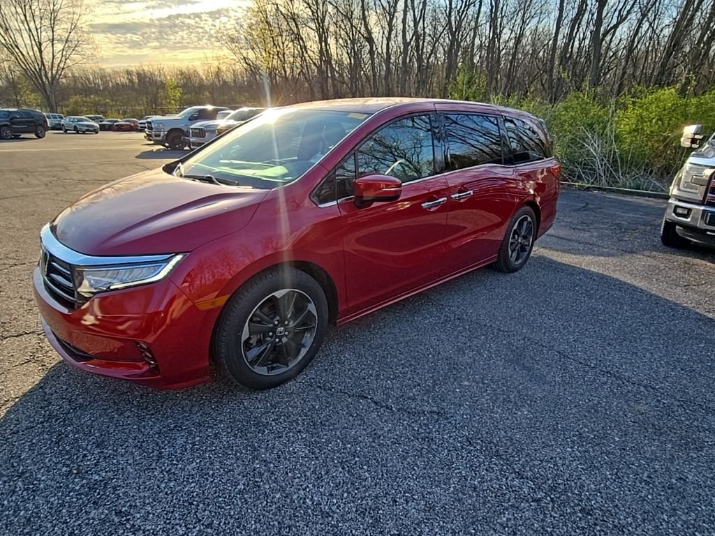 Used 2024 Honda Odyssey Elite with VIN 5FNRL6H94RB029794 for sale in Kansas City