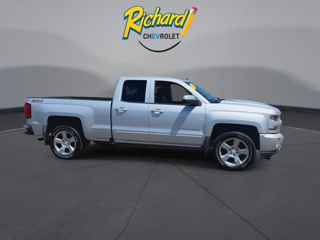 Used 2018 Chevrolet Silverado 1500 LT Z71 with VIN 1GCVKREC7JZ225844 for sale in Cheshire, CT