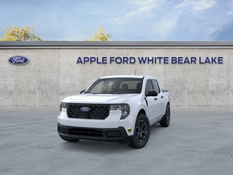 New 2025 White Ford XLT image 2