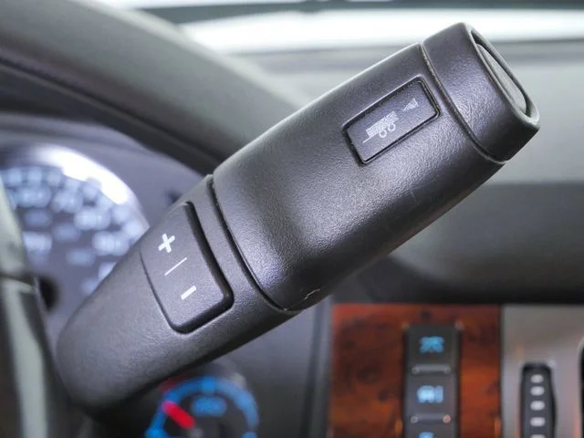 Used 2013 Silver Chevrolet LT image 29
