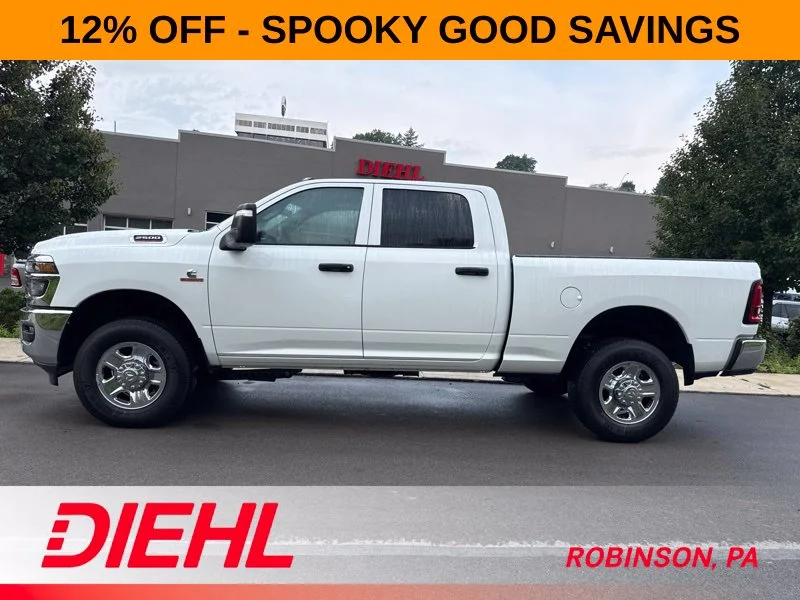 New 2026 Bright White Clear-Coat Exterior Paint RAM Tradesman image 4