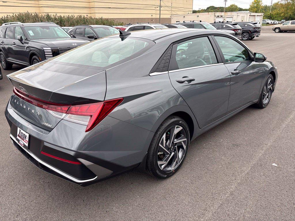 New 2026 Gray Hyundai Limited image 5