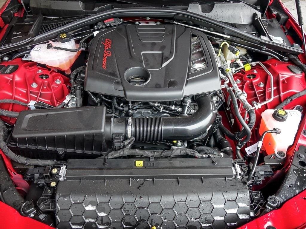 2025 ALFA ROMEO GIULIA (952) - Image 19