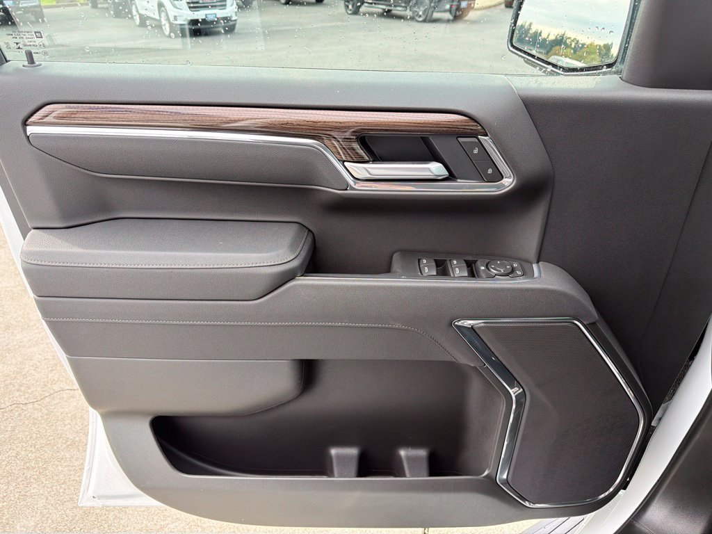 2026 Chevrolet Silverado 1500 LT - Photo 19