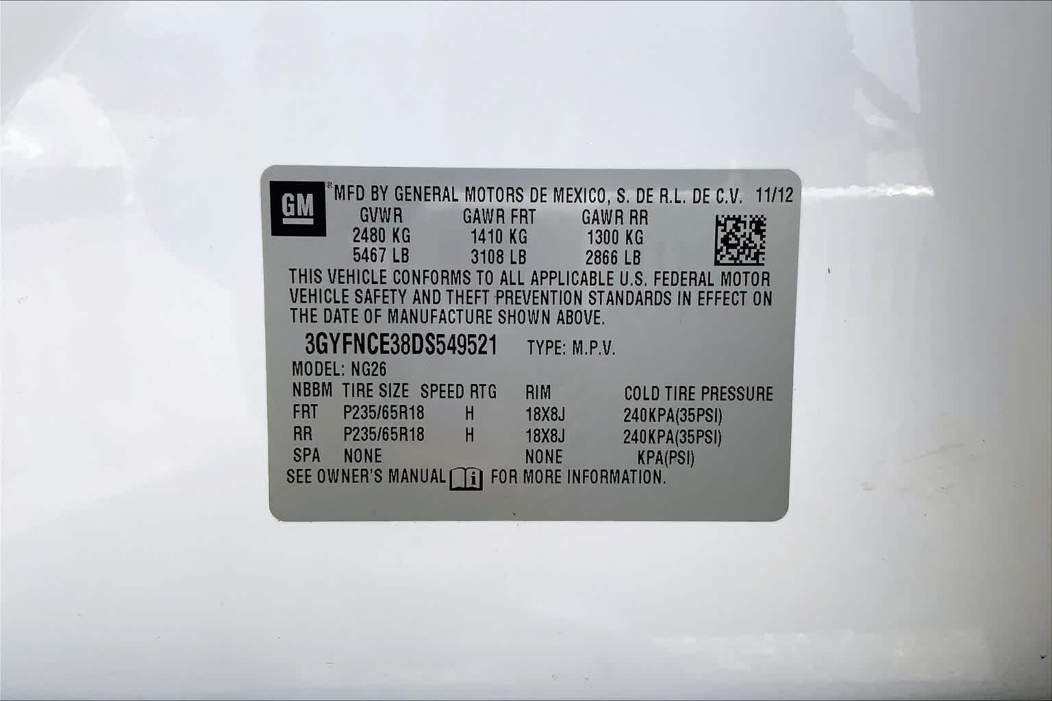 Used 2013 Platinum Ice Tricoat Cadillac Luxury Collection image 36