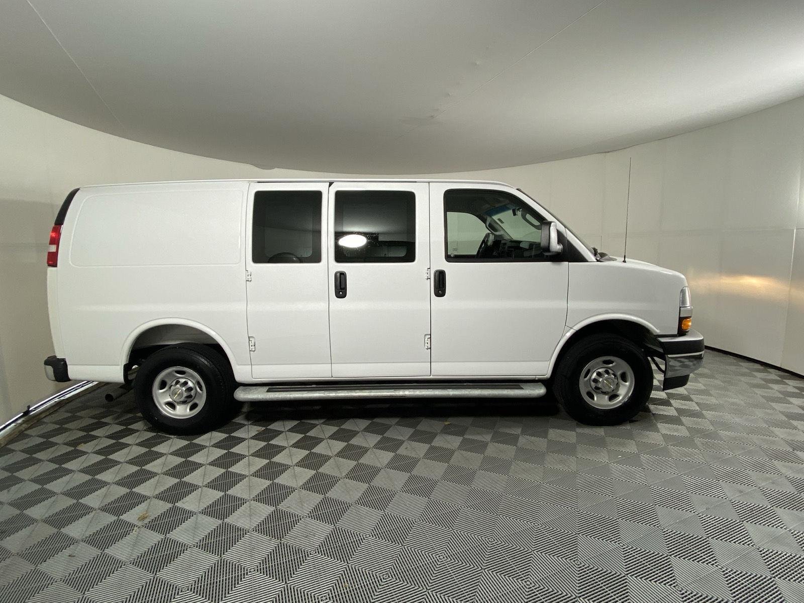 Used 2025 Summit White Chevrolet Cargo Van image 4