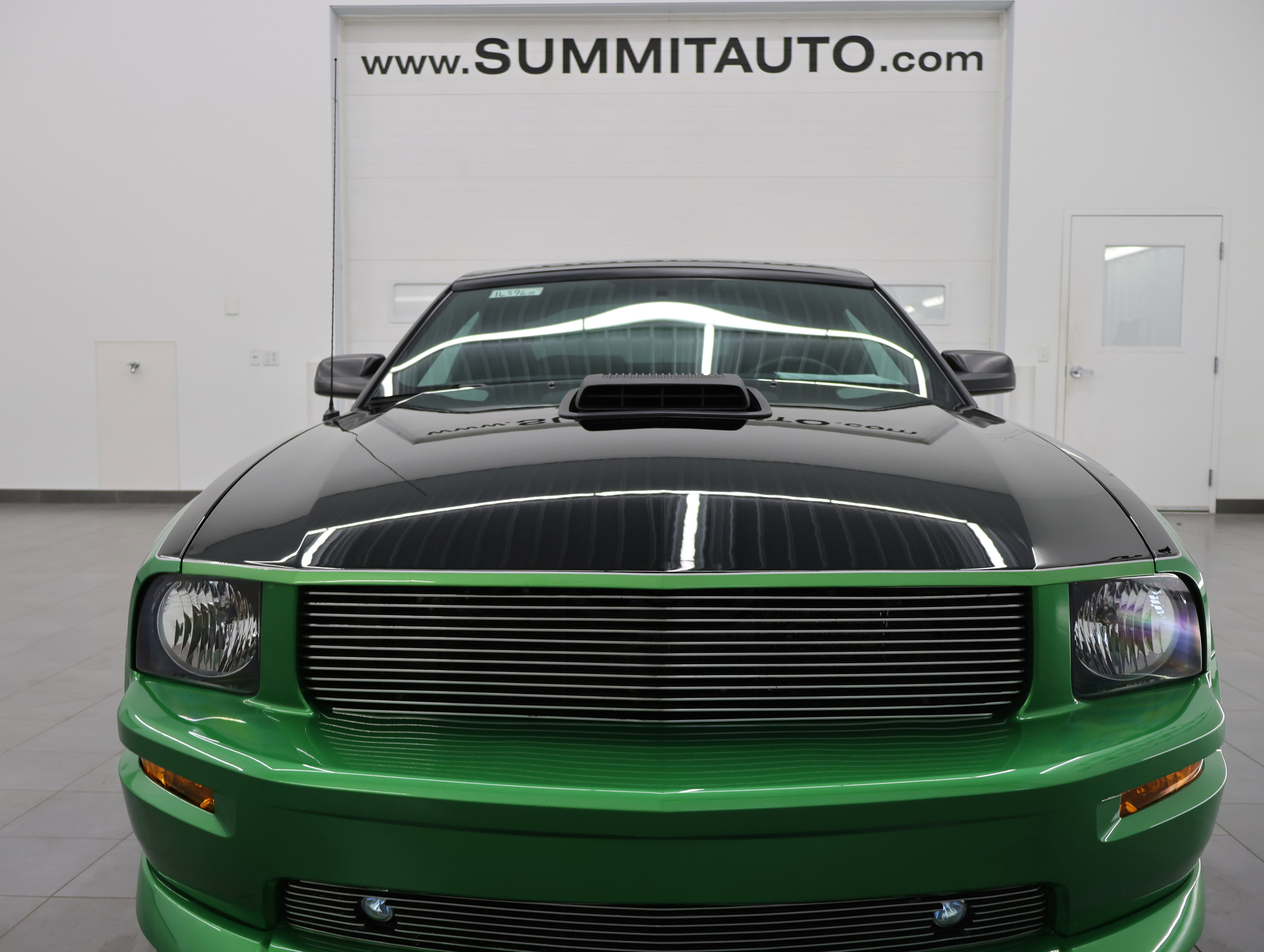 Used 2007 Green Ford GT Premium: GT PREMIUM-REGENCY GT R CONVERSION-GLASS ROOF-5 SPEED-SHAKER HOOD-20 WHEELS-LEATHER image 21
