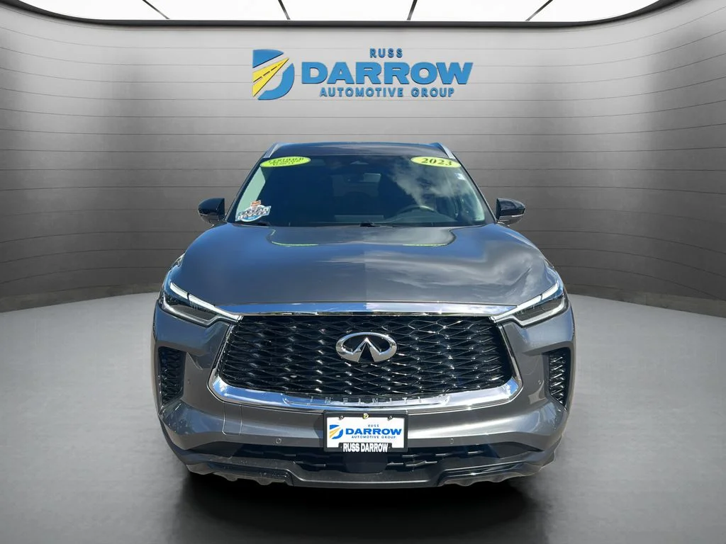 Used 2023 Gray INFINITI LUXE image 8
