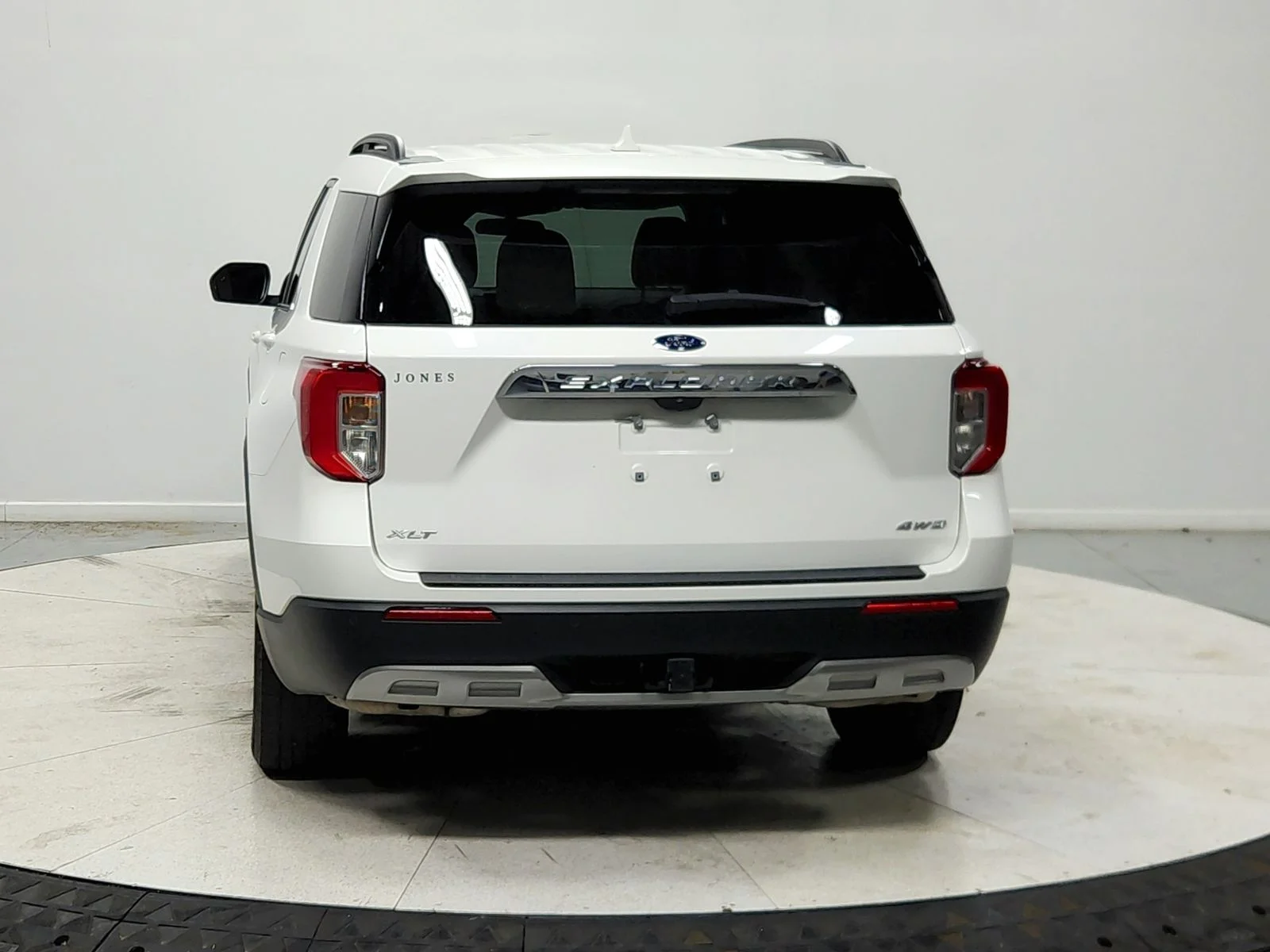 Used 2023 White Ford XLT image 7