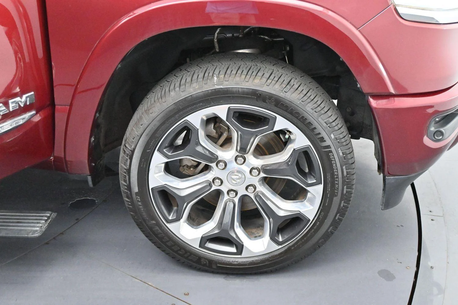 Used 2020 Delmonico Red Pearlcoat Ram Limited image 35