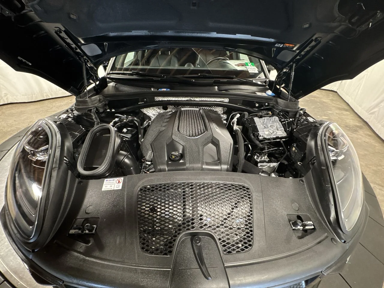 2024 Porsche Macan Base - Photo 35