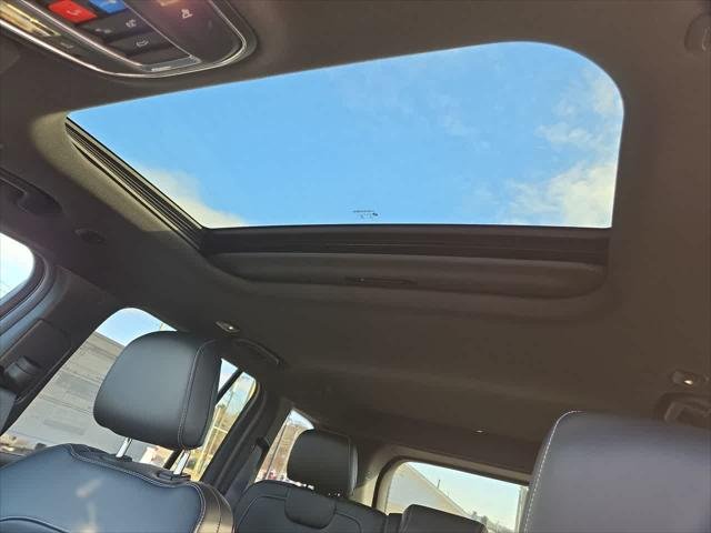 2026 Jeep Grand Cherokee Laredo - Photo 11
