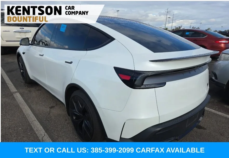 Used 2026 White Tesla Performance image 3
