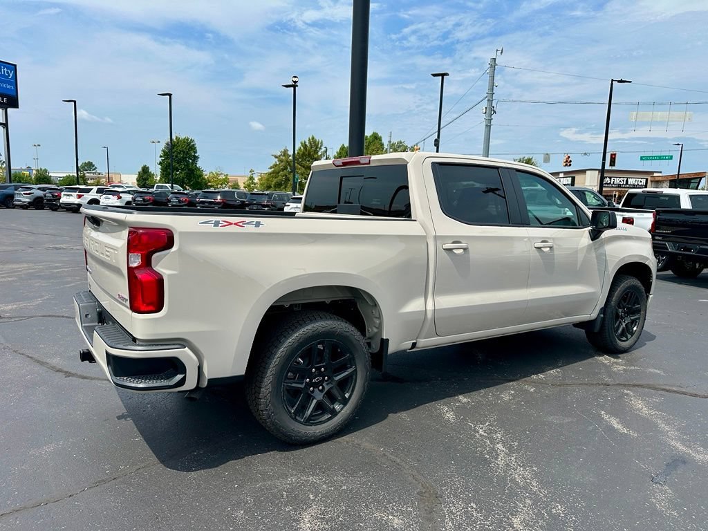 New 2026 White Sands Chevrolet RST image 3