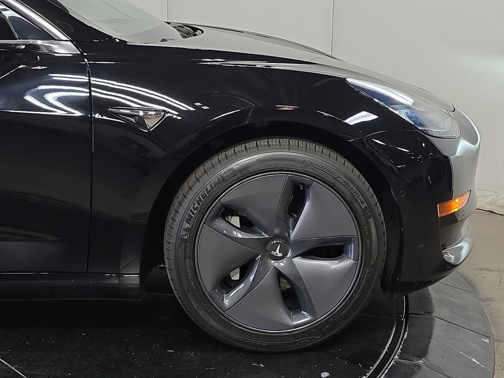 Used 2019  Tesla Standard image 11