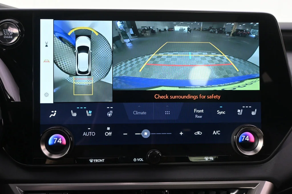 Used 2023  Lexus RX 350 image 30
