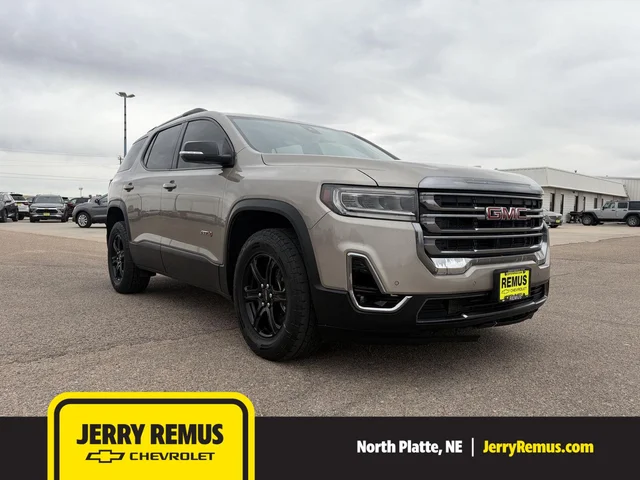 2023 GMC Acadia AT4
