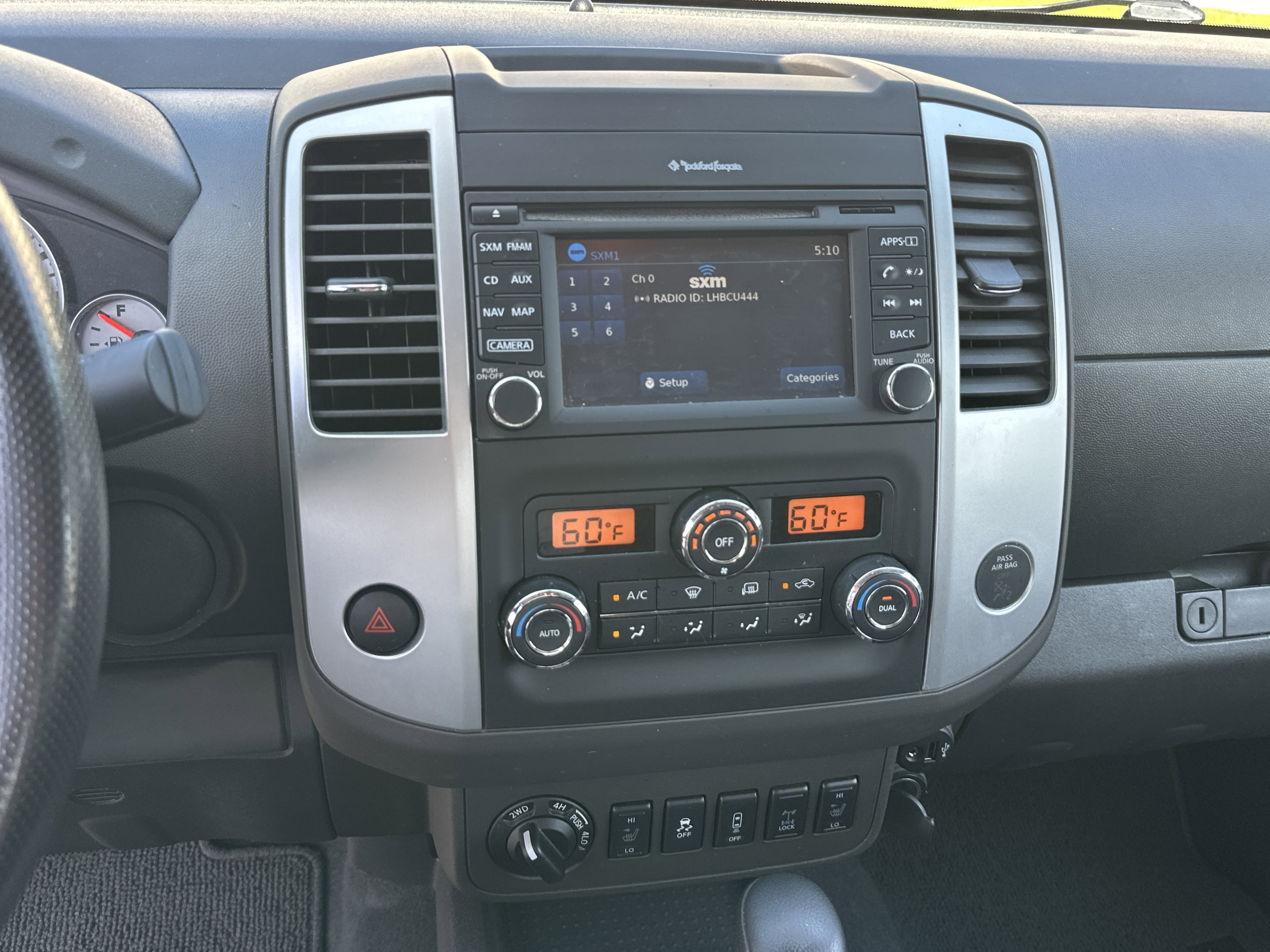 Used 2020 Arctic Blue Metallic Nissan PRO-4X image 23