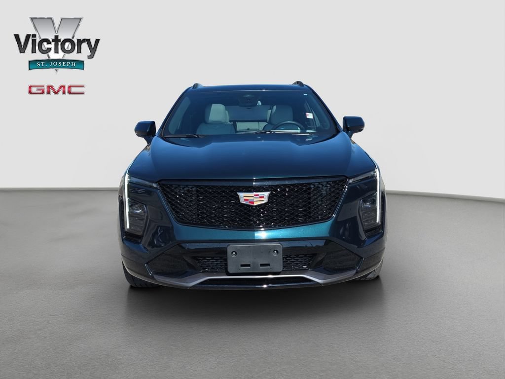 Used 2025 Cadillac XT4 Sport with VIN 1GYFZFR45SF150270 for sale in Kansas City